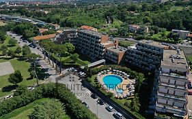 Suites Marilia Apartments Pool Side - Suite Livorno Holiday Home Group